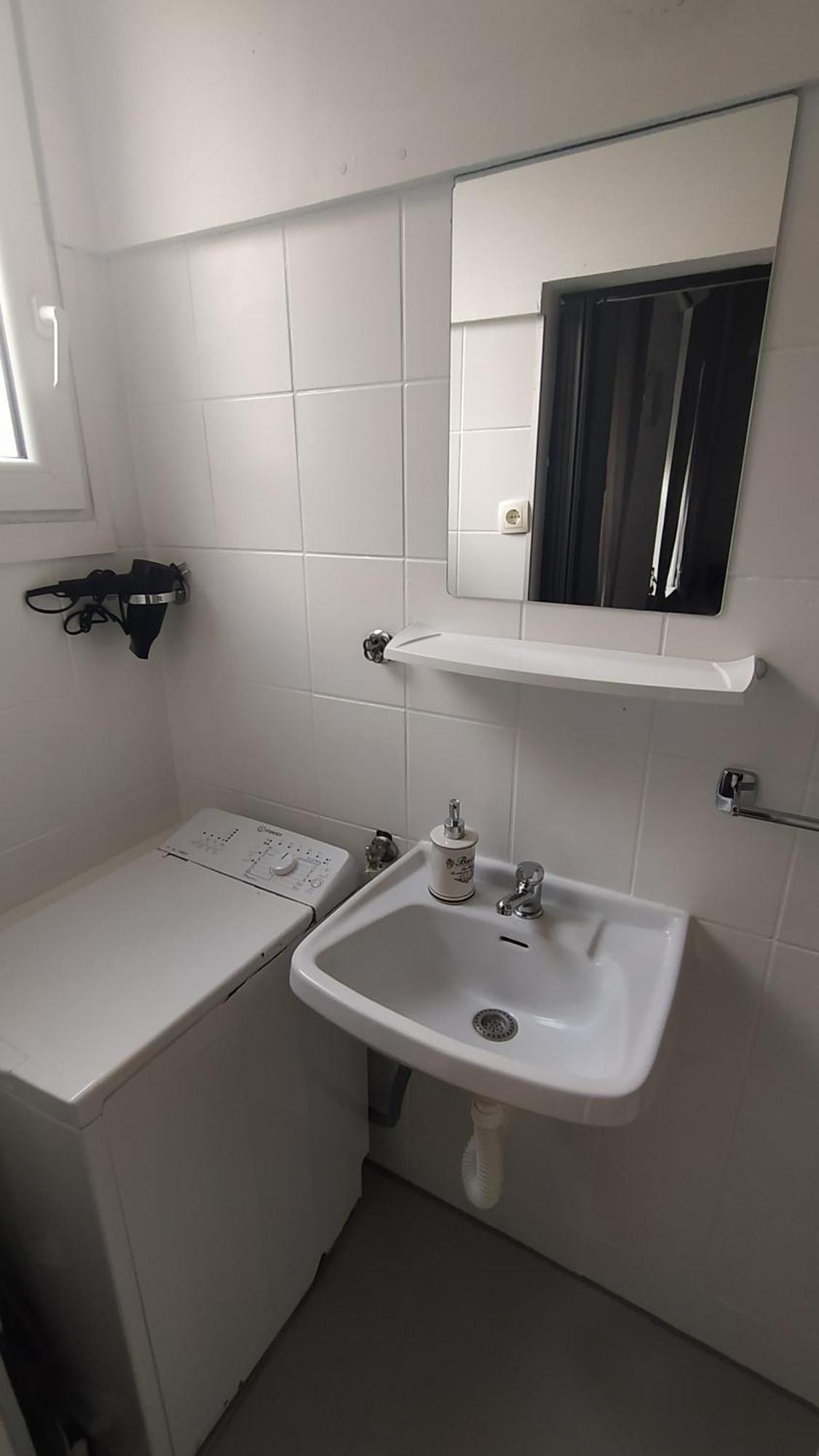 Studio Apartment Lumen พูลา ภายนอก รูปภาพ